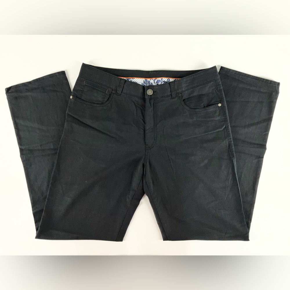 Tommy Bahama Classic Black Chino Flat Front Pants Mens Size 35 x 34‎